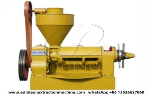 A Nigerian customer successfully purchased a cooking oil presser from Henan Glory Company